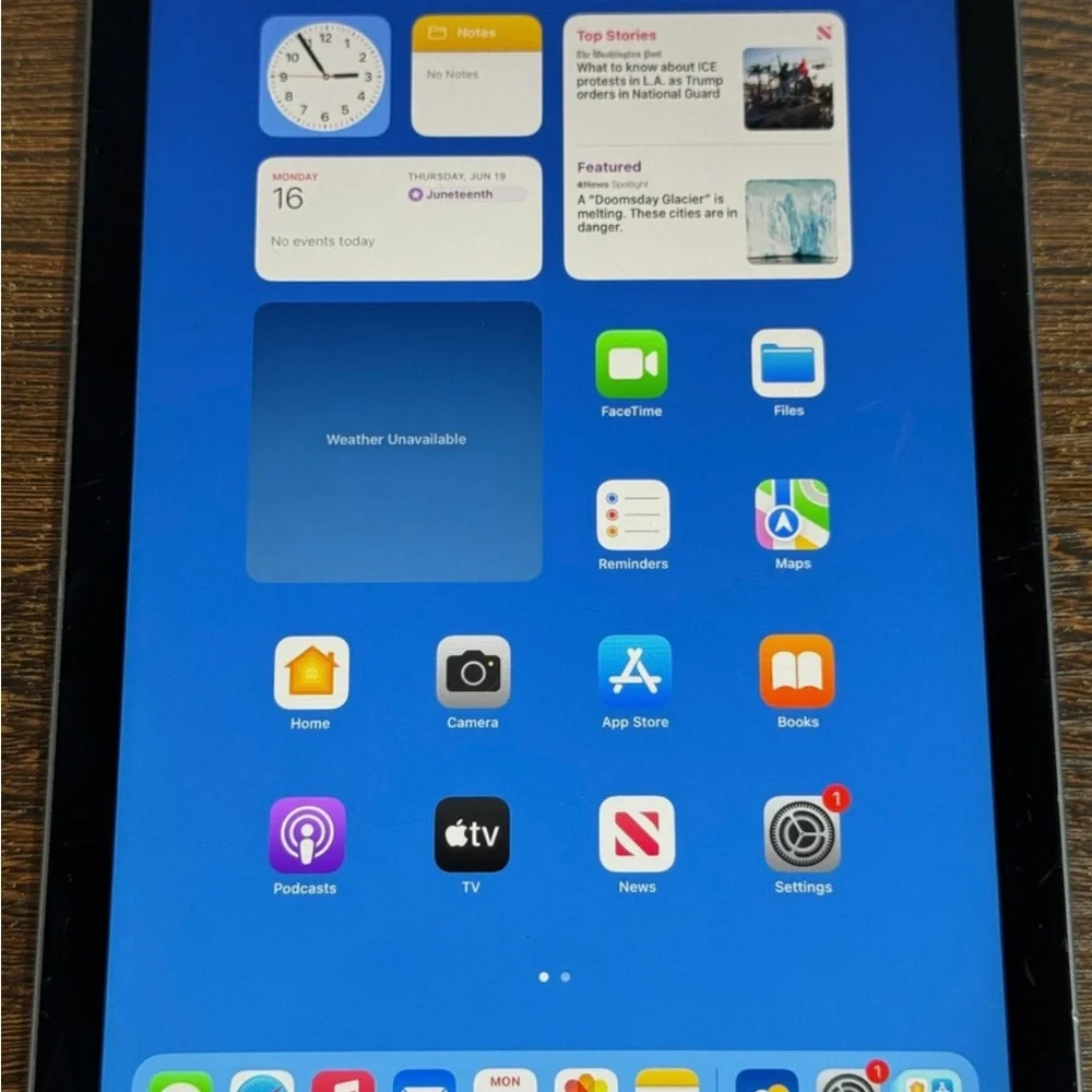 Apple Black Tablet Sleek Design Intuitive Interface